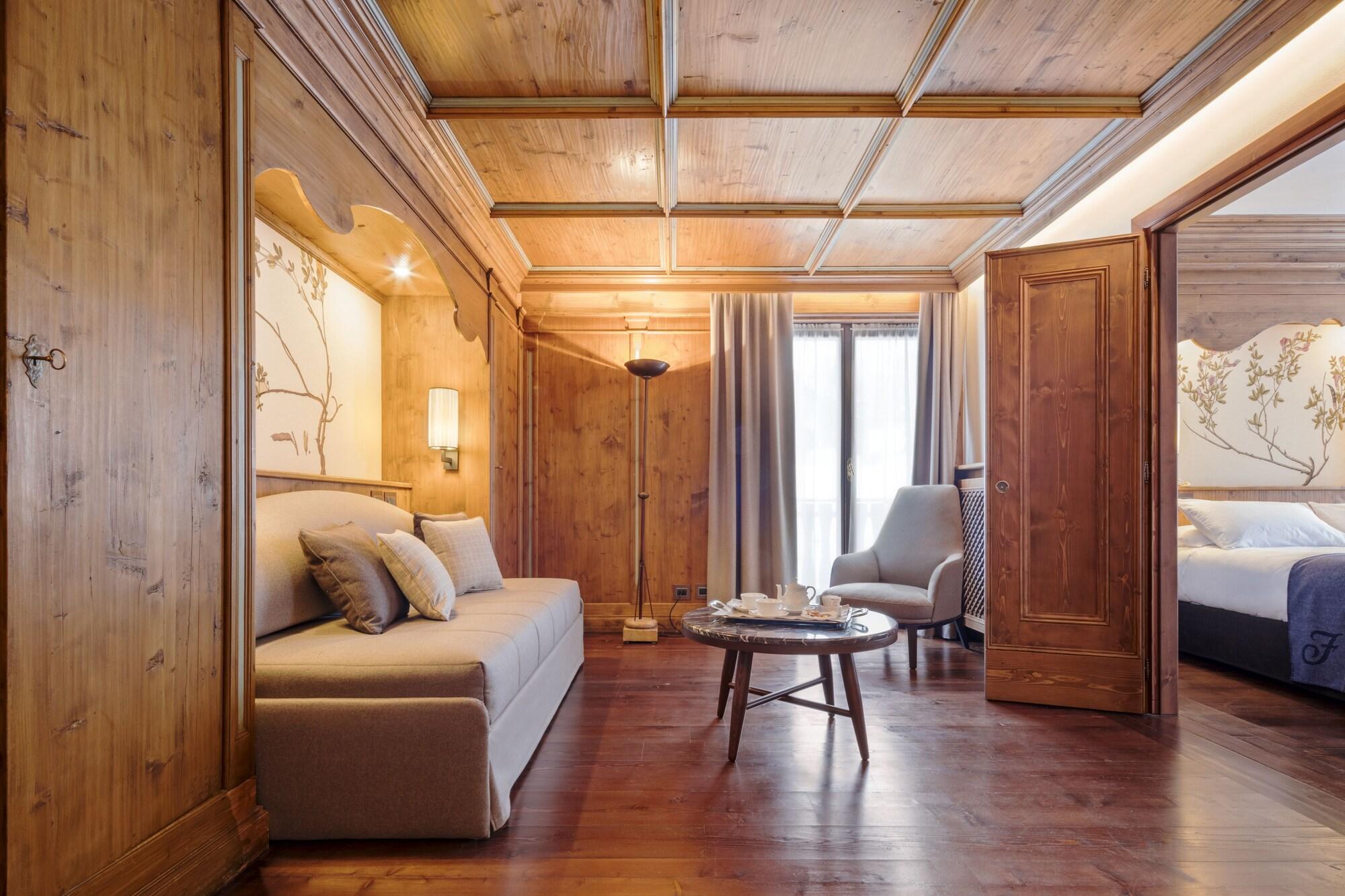 Faloria Mountain Spa Resort كورتينا دامبيتزو المظهر الخارجي الصورة