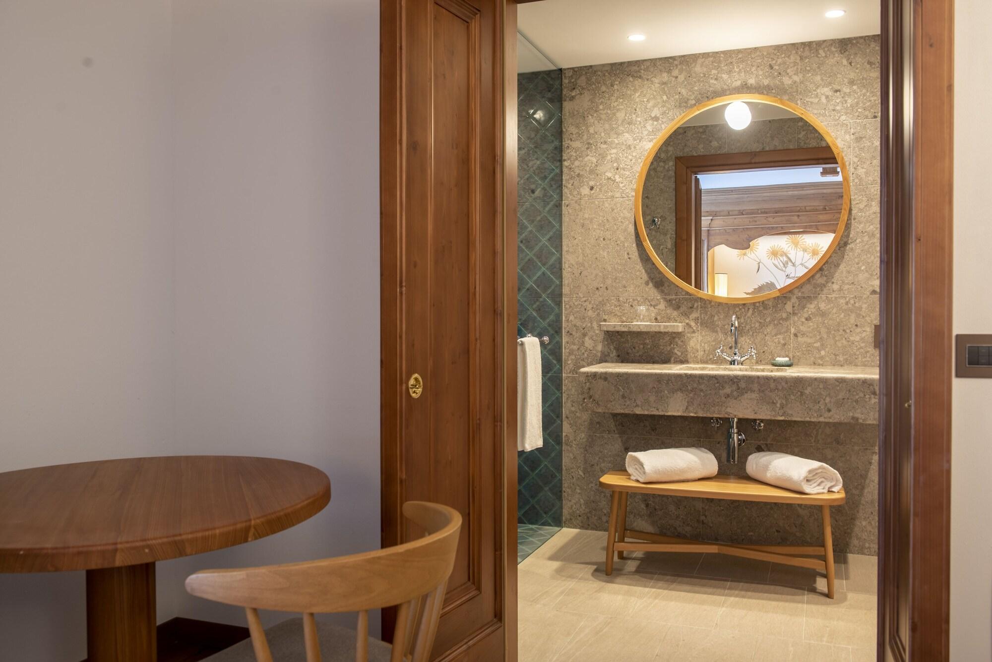 Faloria Mountain Spa Resort كورتينا دامبيتزو المظهر الخارجي الصورة