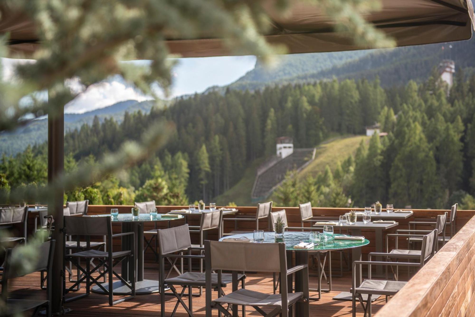 Faloria Mountain Spa Resort كورتينا دامبيتزو المظهر الخارجي الصورة